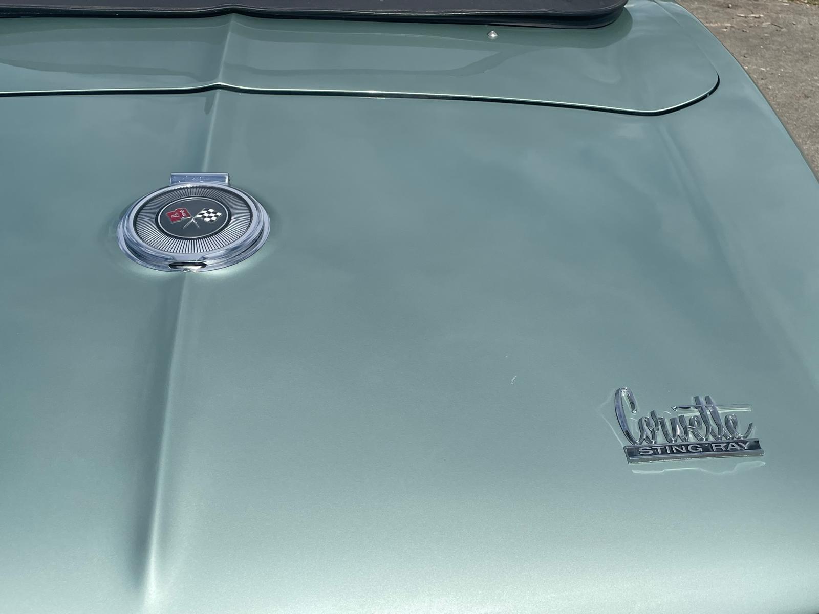chevrolet-corvette-c2-essence-annee-1966-89-900