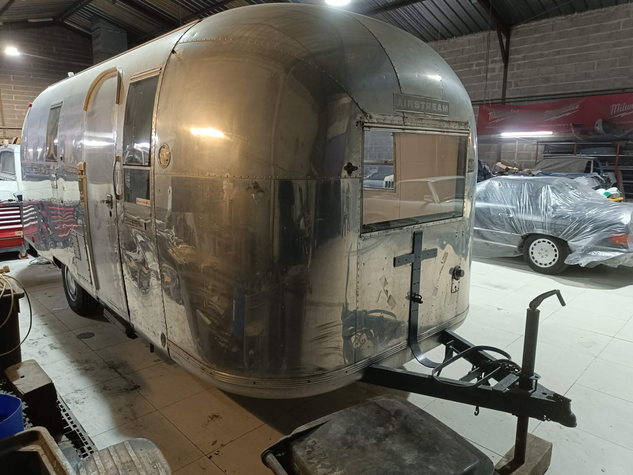airstream-caravane-annee-1965-24900