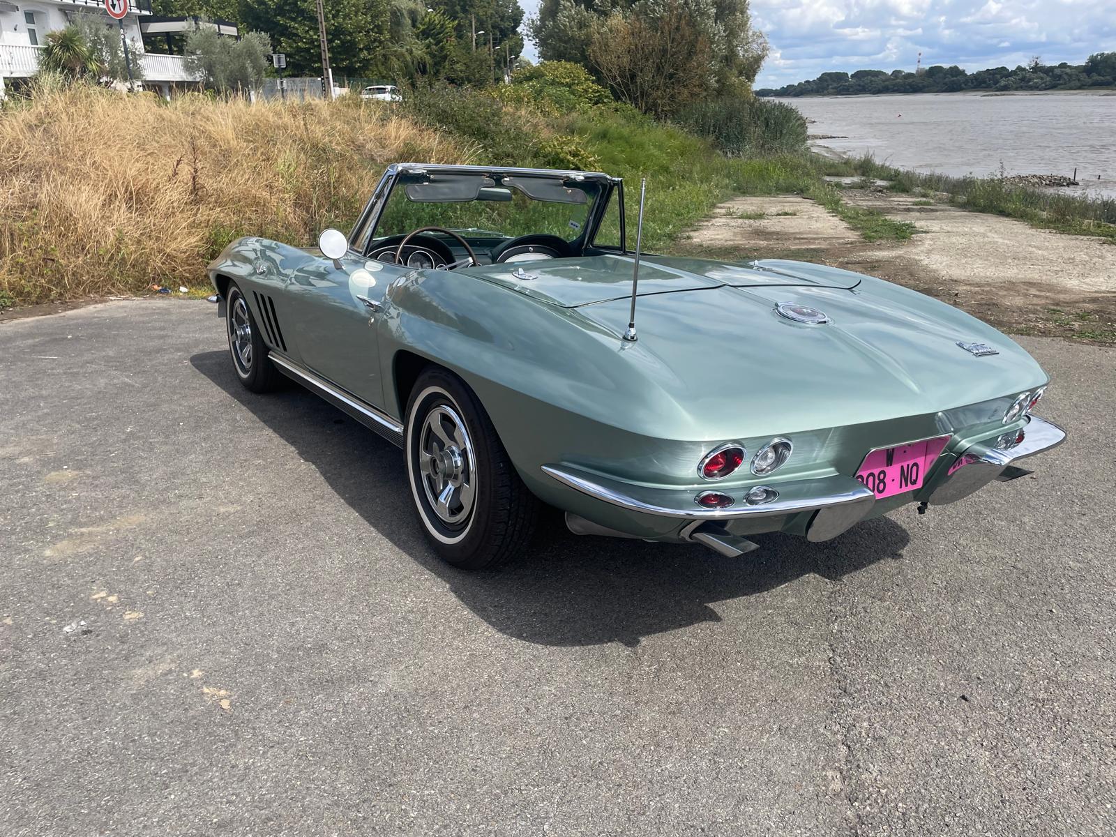 chevrolet-corvette-c2-essence-annee-1966-89-900