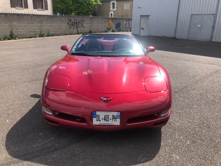 97-chevrolet-corvette-c5-essence-annee-1998-vendu