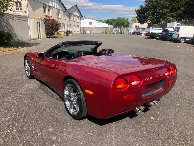 97-chevrolet-corvette-c5-essence-annee-1998-vendu