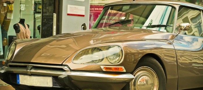 2-citroen-ds