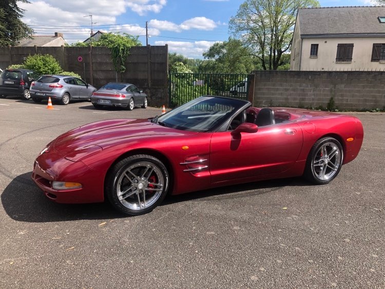 97-chevrolet-corvette-c5-essence-annee-1998-vendu