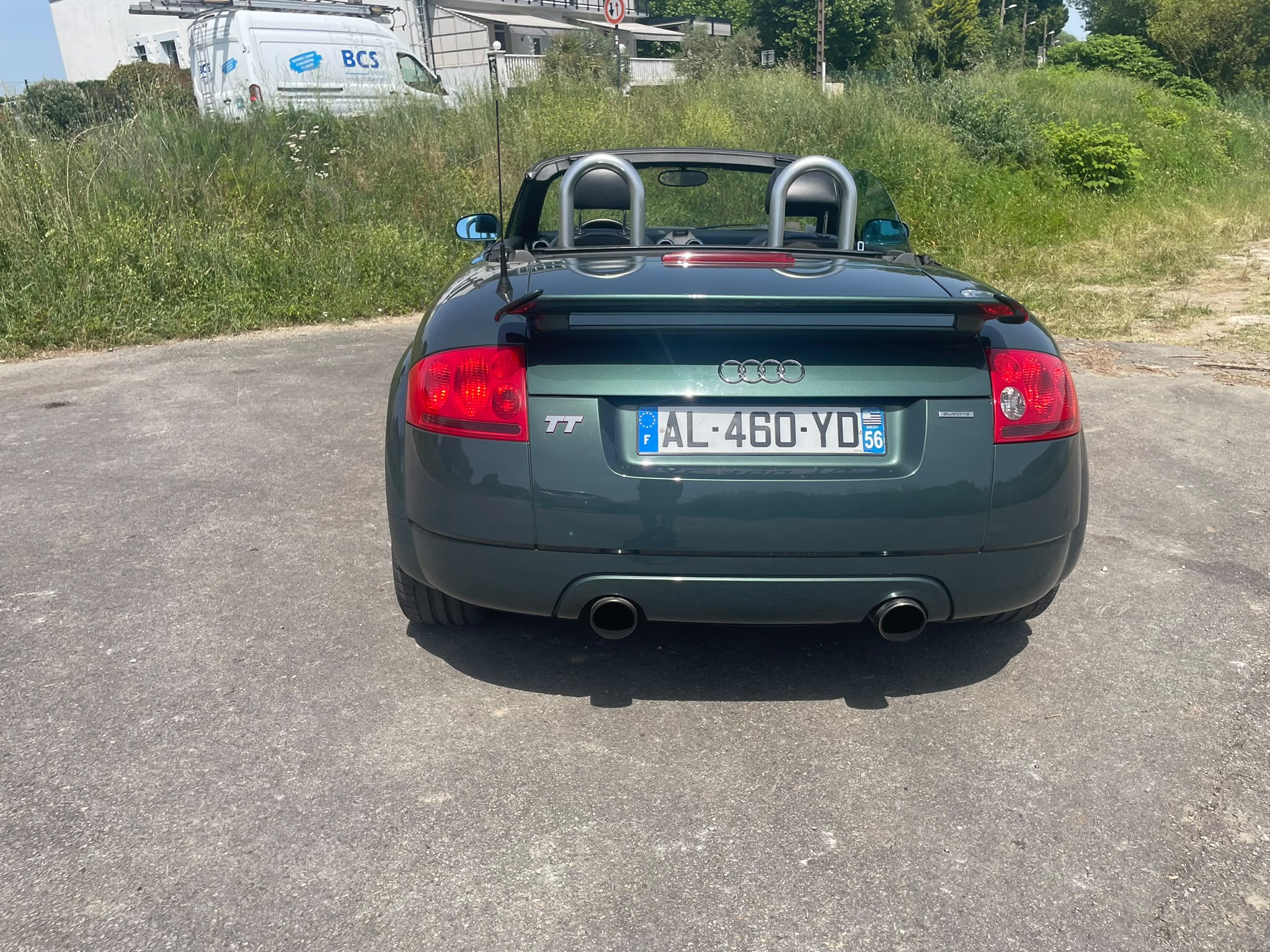 audi-tt-essence-annee-2000-11-490