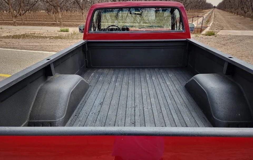 82-gmc-c1500-essence-annee-1984-17-900