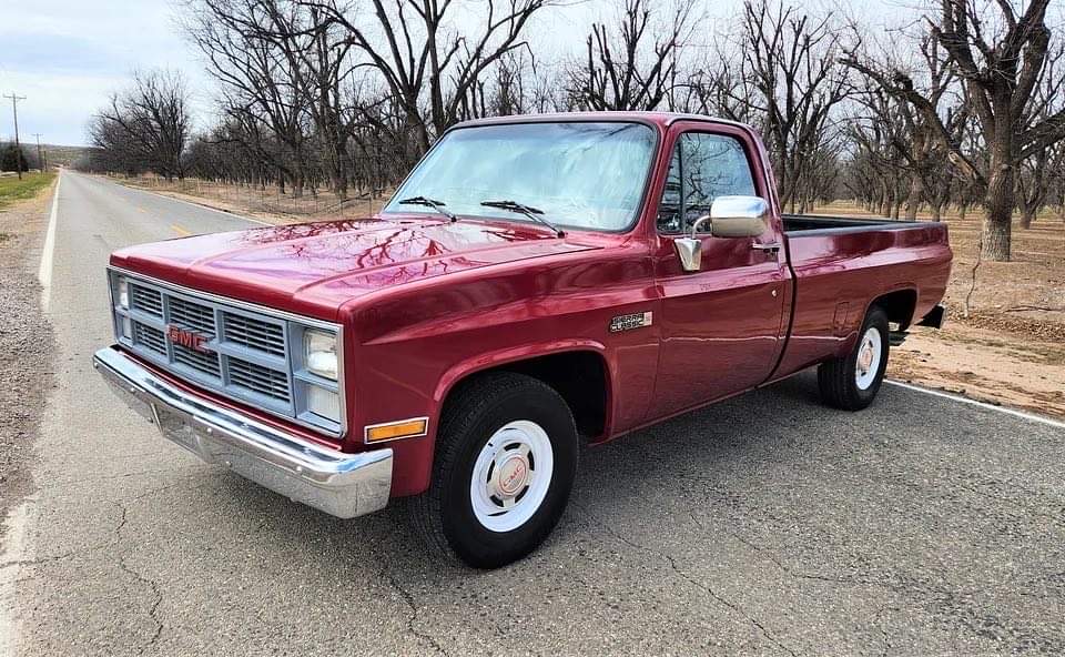 82-gmc-c1500-essence-annee-1984-17-900