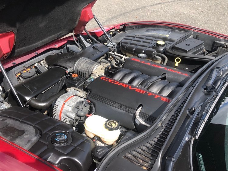 97-chevrolet-corvette-c5-essence-annee-1998-vendu