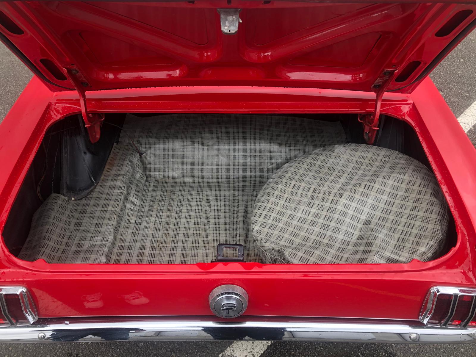 88-ford-mustang-essence-annee-1966-vendu