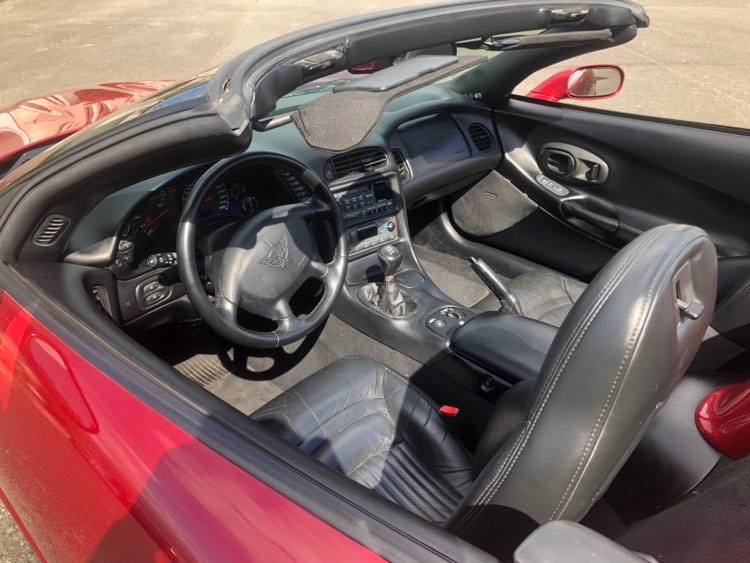 97-chevrolet-corvette-c5-essence-annee-1998-vendu
