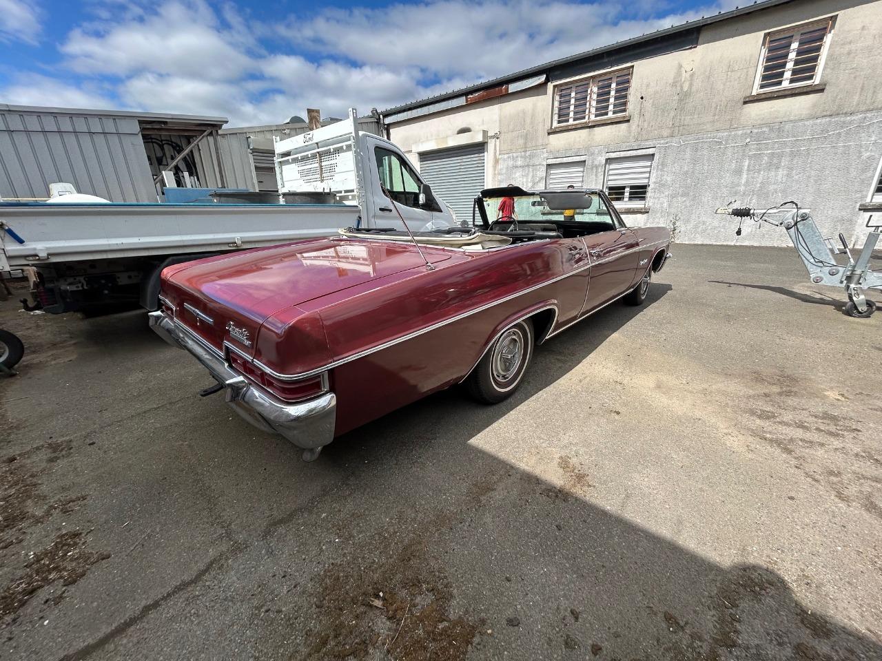 chevrolet-impala-essence-annee-1966-35900